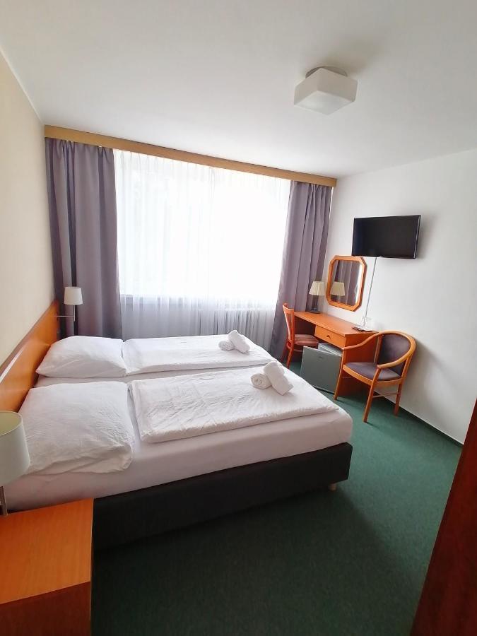 Horský hotel Jelenovská Valašské Klobouky Exterior foto