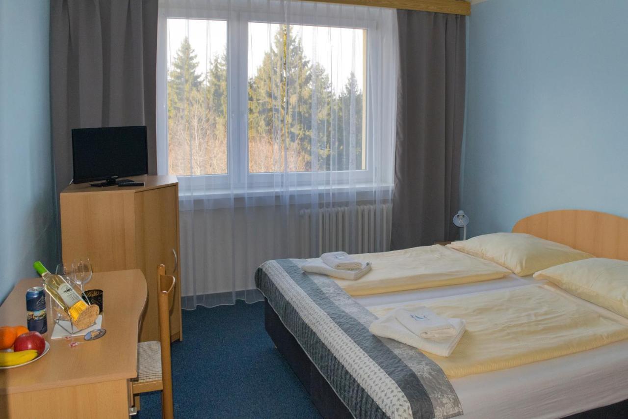 Horský hotel Jelenovská Valašské Klobouky Exterior foto